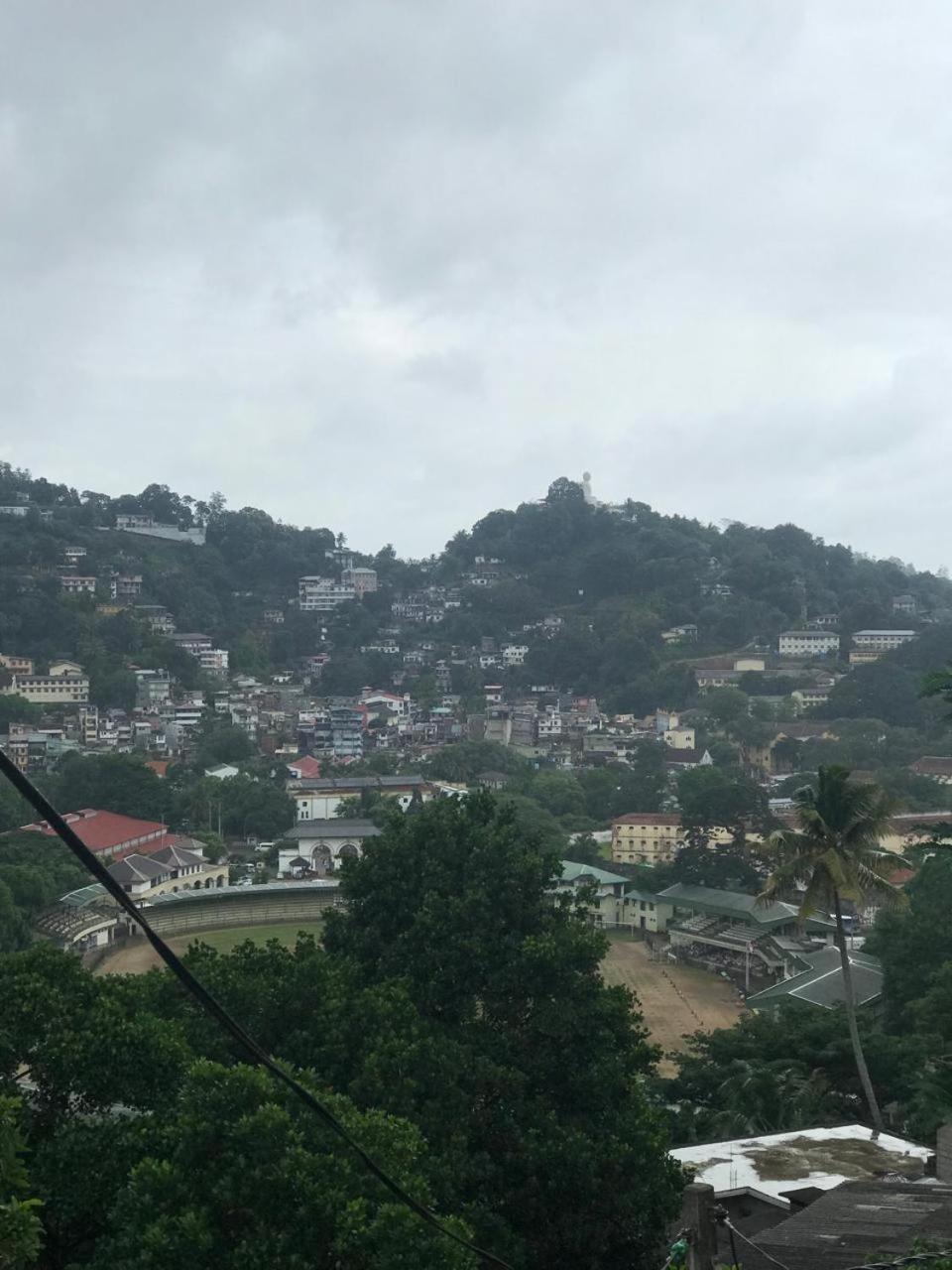 S V Homestay キャンディー エクステリア 写真