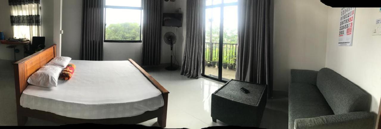 S V Homestay キャンディー エクステリア 写真